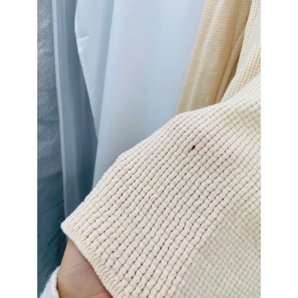 Margaret O'Leary Cream Knit Thermal Sweater - Picture 2 of 5